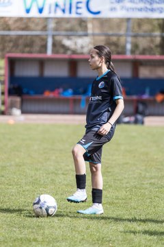 Bild 30 - wBJ VfL Pinneberg - Waldd�rfer SV : Ergebnis: 5:0